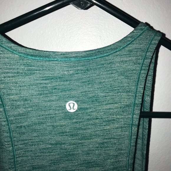 Lululemon - Picture 7 of 7